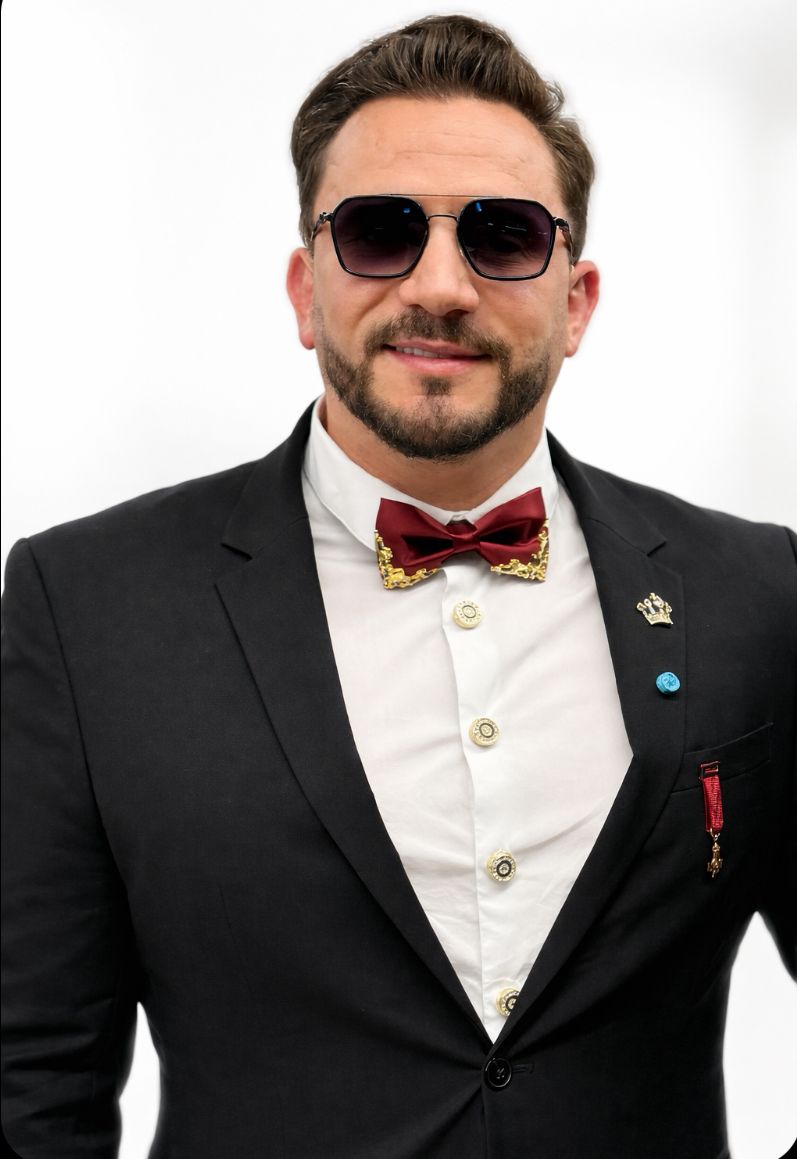 عبد المالك الرحوية… سيرة رجل عبر الزمن وصنع اسمه خارج الحدود